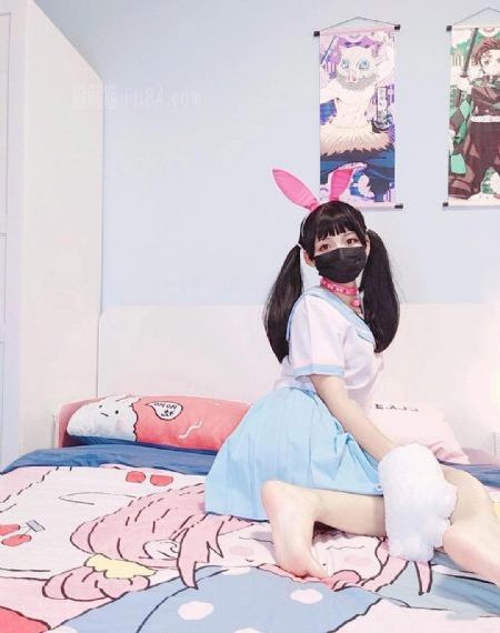 鬓边不是海棠红