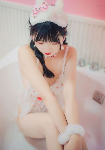 莎朗斯通 本能