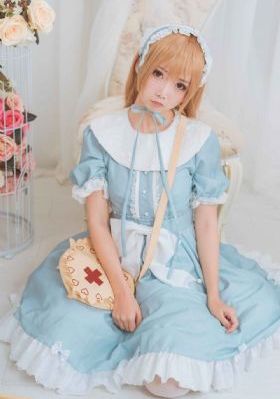 高洁在公车被灌满jing液